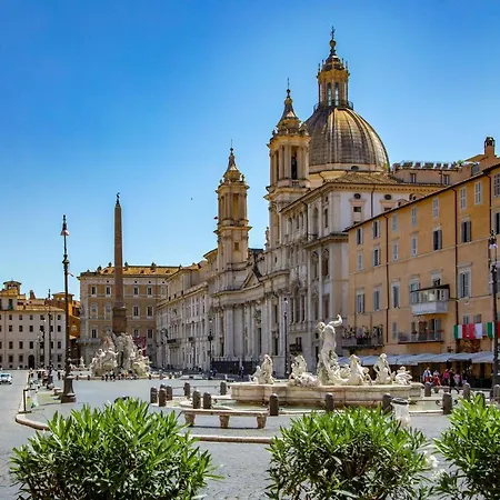 The Right Place 4u Navona Luxury Rom