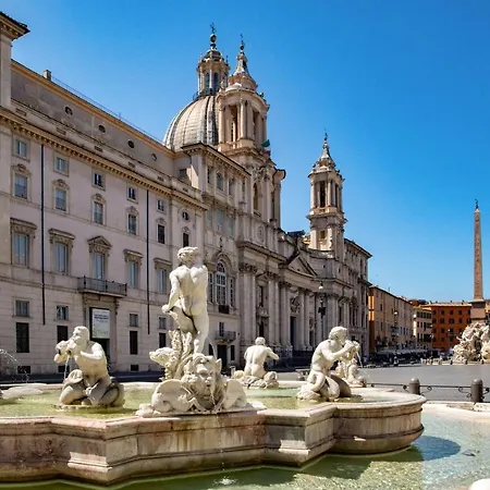 The Right Place 4u Navona Luxury Rom