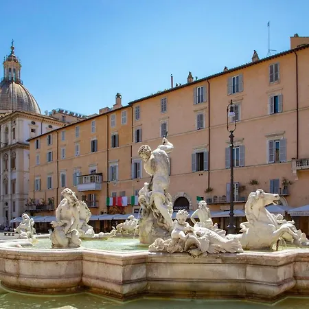 The Right Place 4u Navona Luxury Pensión