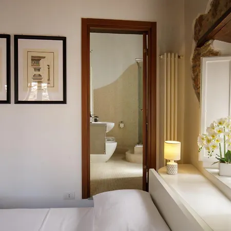 The Right Place 4u Navona Luxury Rom