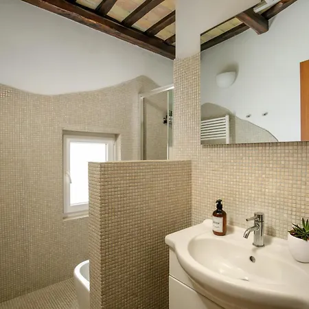 Gasthof The Right Place 4u Navona Luxury